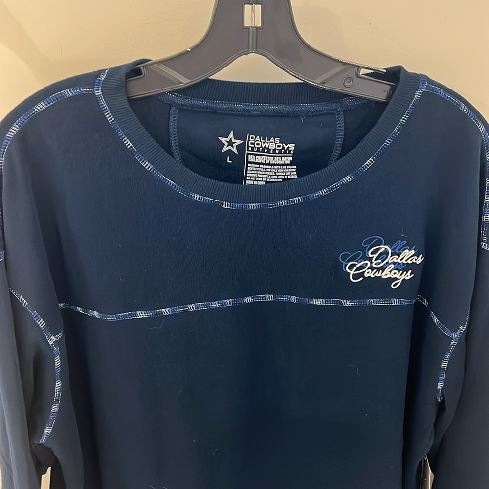 Dallas Cowboys Women’s club collection sweatshirt